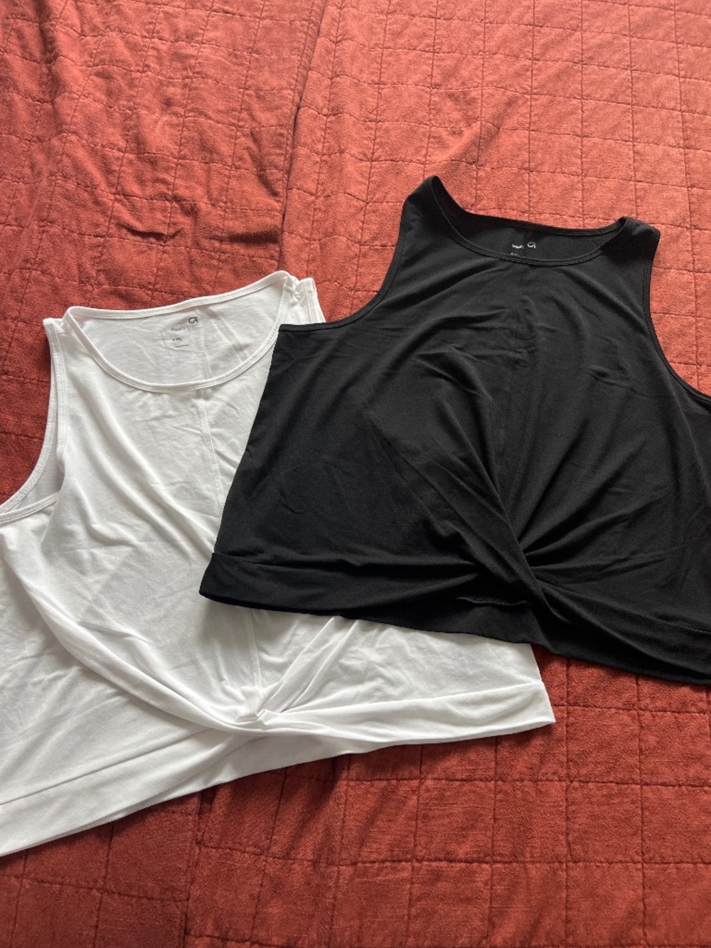 GAP Knot Tie Athletic or Casual Wear Tops - Size XXL